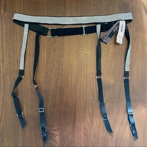 NWT Victoria’s Secret Shine Garter Belt